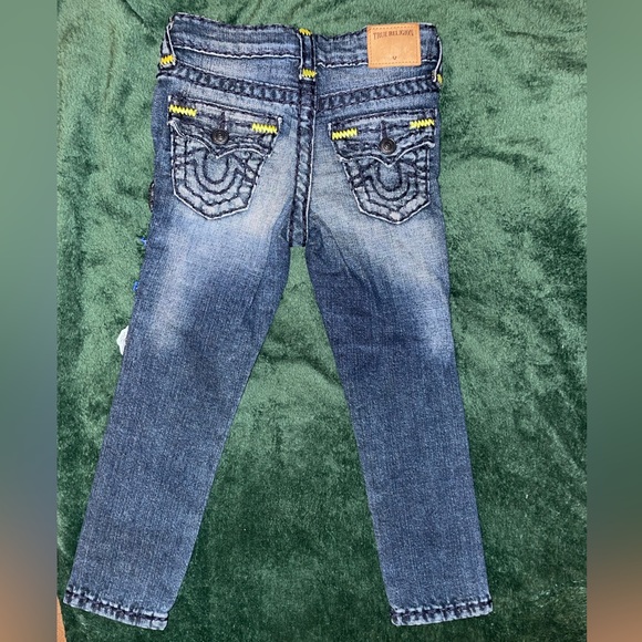 Kids True Religion Jean Size 4 - Picture 2 of 4